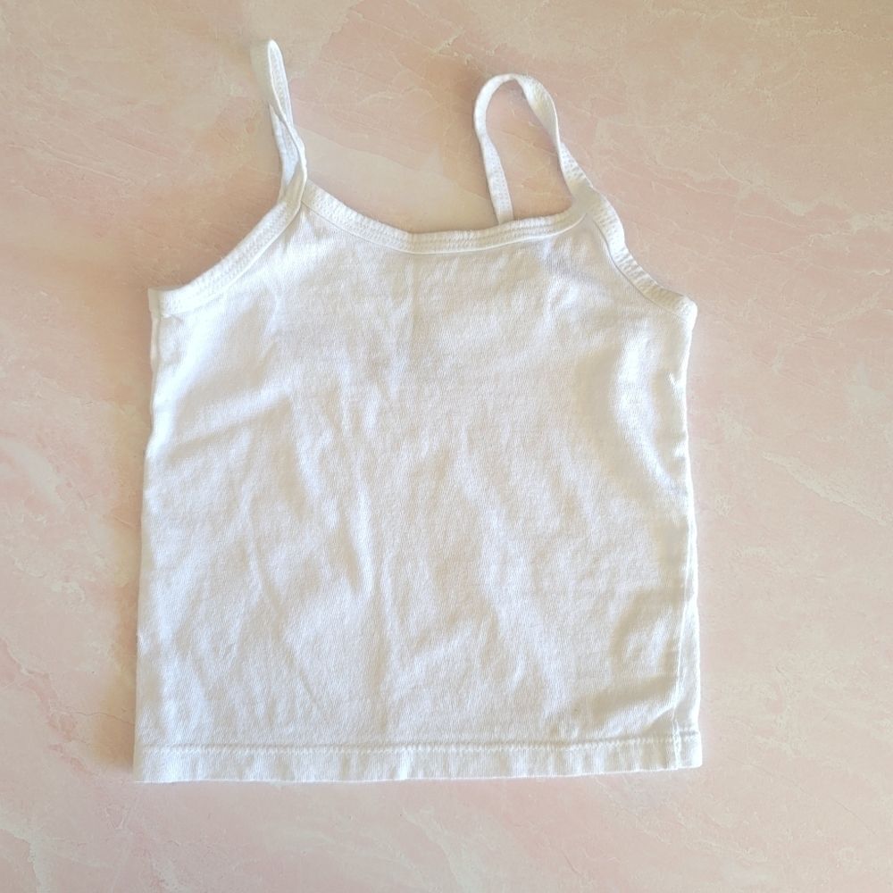 White tee & undershirt bundle essential basics - Picture 4 of 5